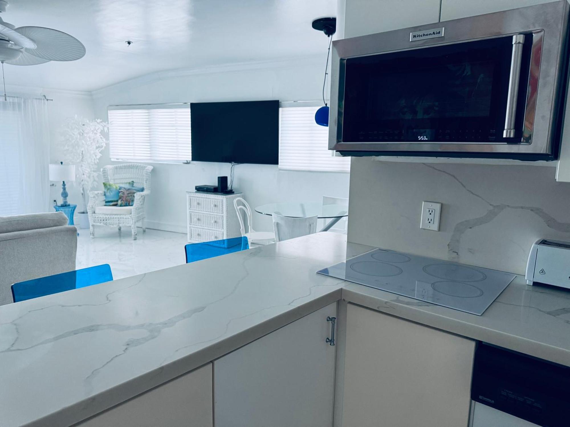 ميامي بيتش Sunrise Penthouse Ocean View Terrace Beach Few Steps Away Sobe المظهر الخارجي الصورة